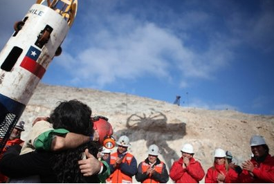 國際｜智利礦工獲救，向神獻上感謝